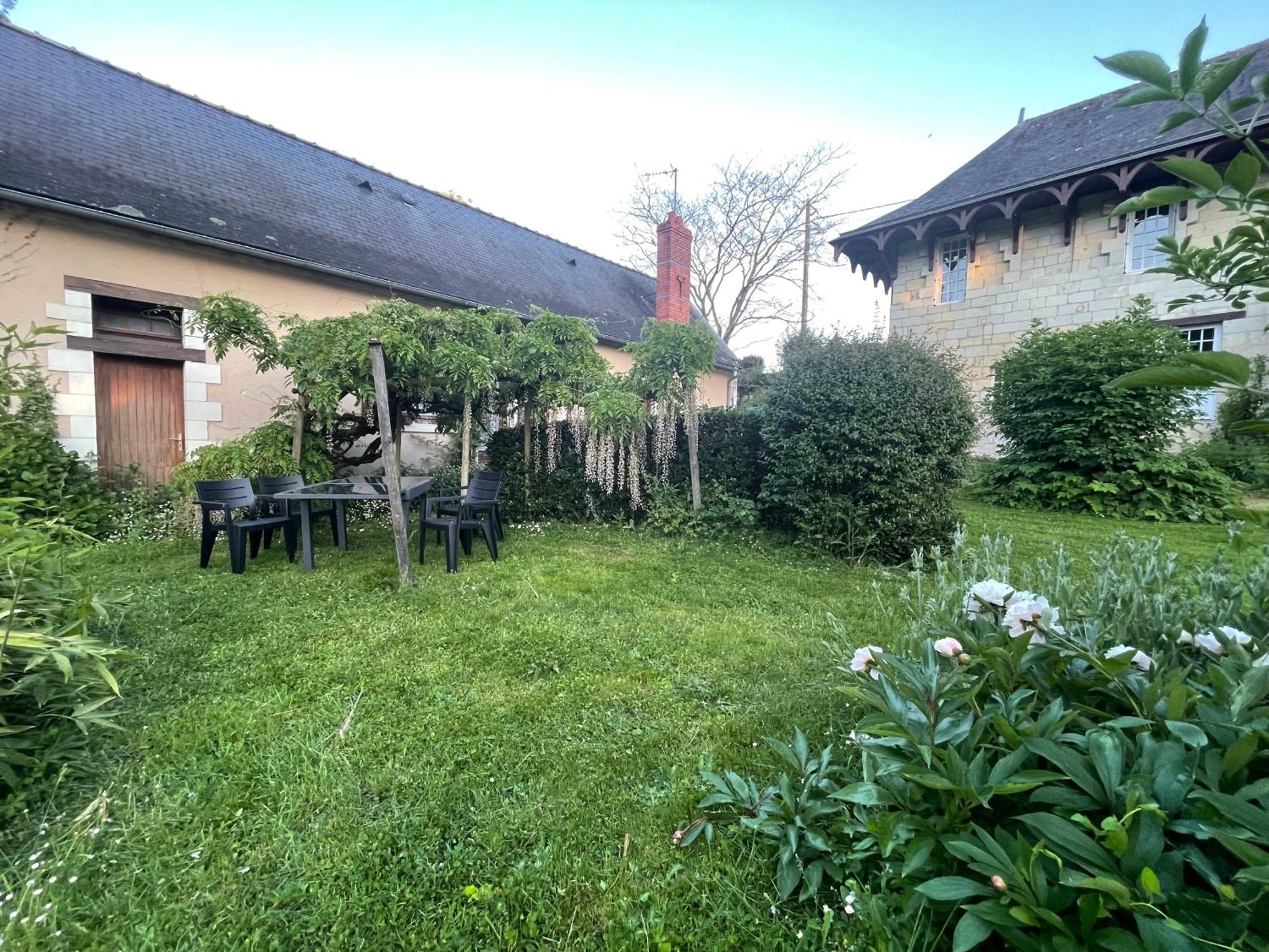 Domaine Jeanne De Laval *